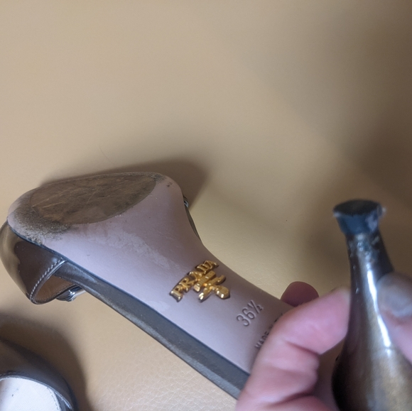 Prada slides size 36.5 with ornate jewel like detail - Picture 10 of 10